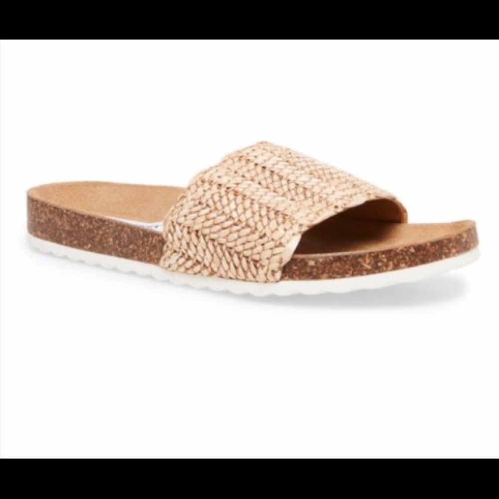 Steve Madden slides